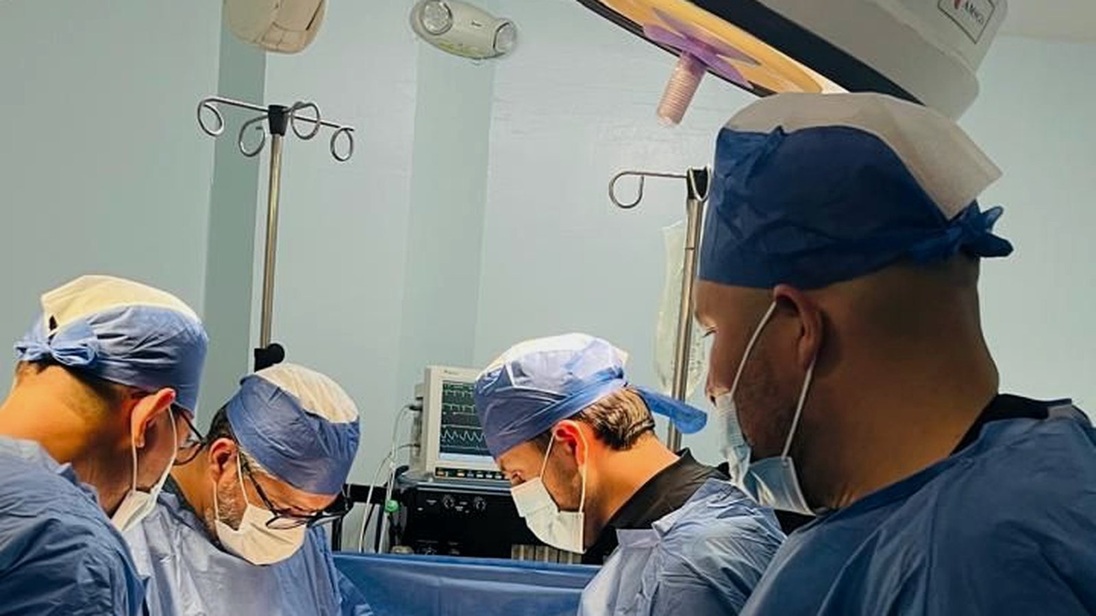 Cómo prepararse para una cirugía laparoscópica — Dr. Ari Salvador Salgado Rodríguez