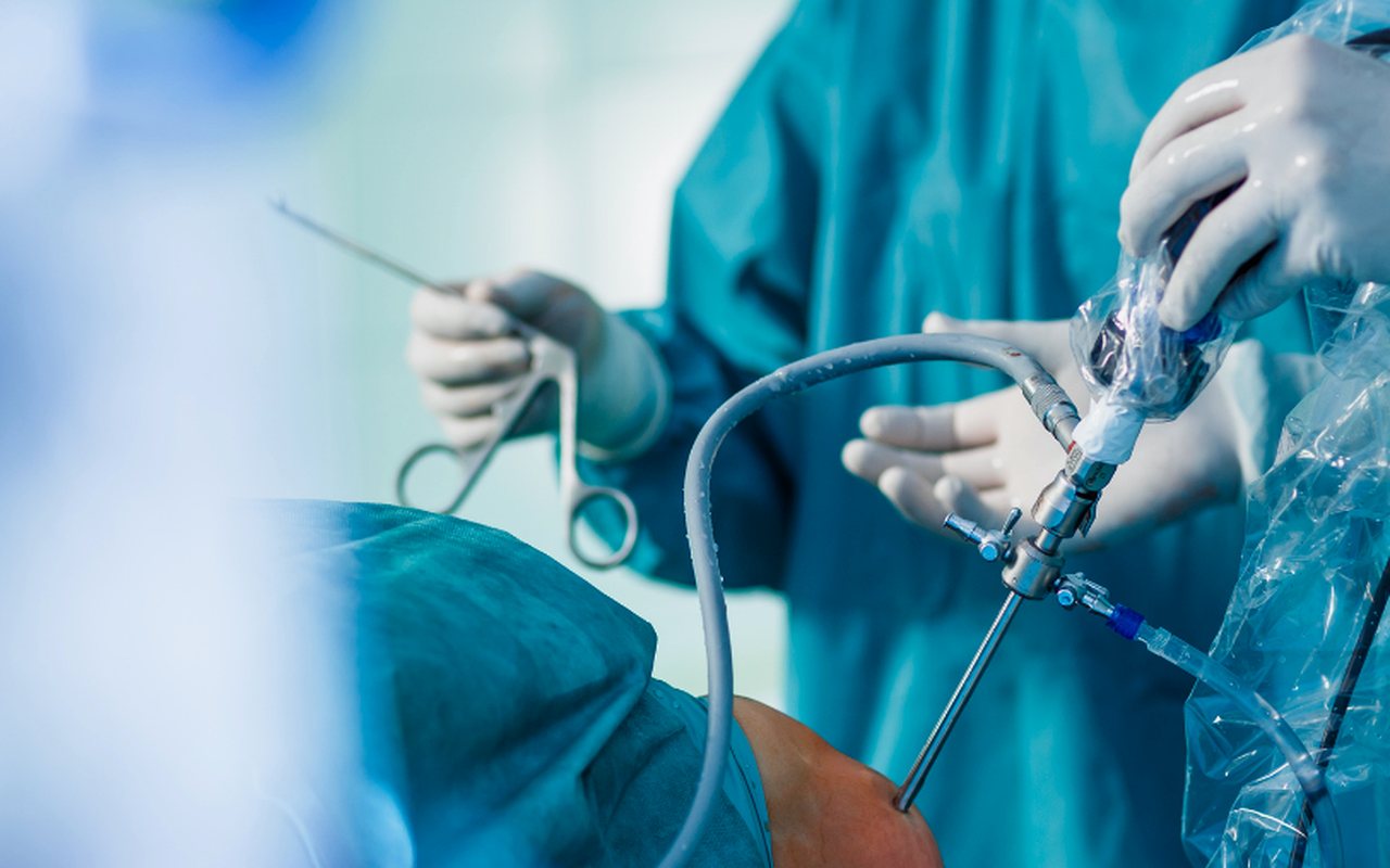 Cirugía colorrectal en Tijuana con el Dr. Ari Salvador Salgado Rodríguez