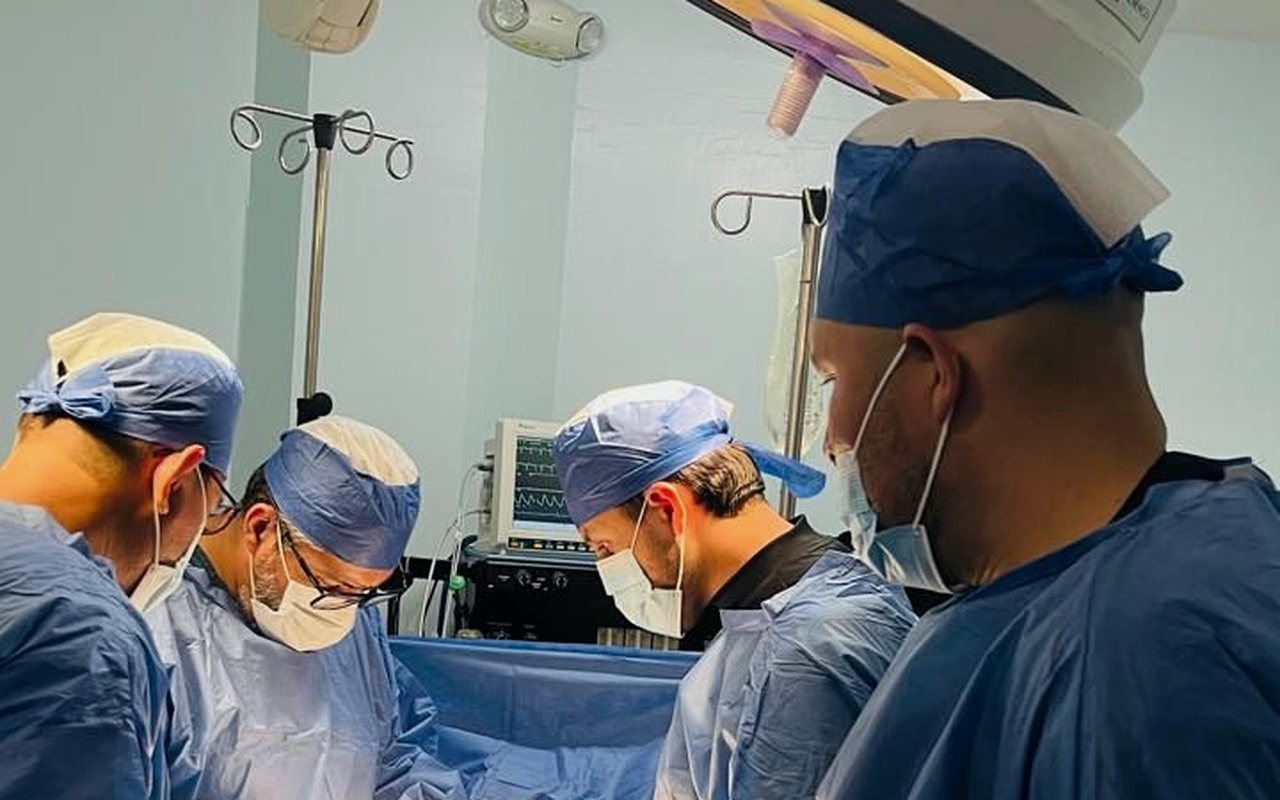 Manga gástrica en Tijuana con el Dr. Ari Salvador Salgado Rodríguez